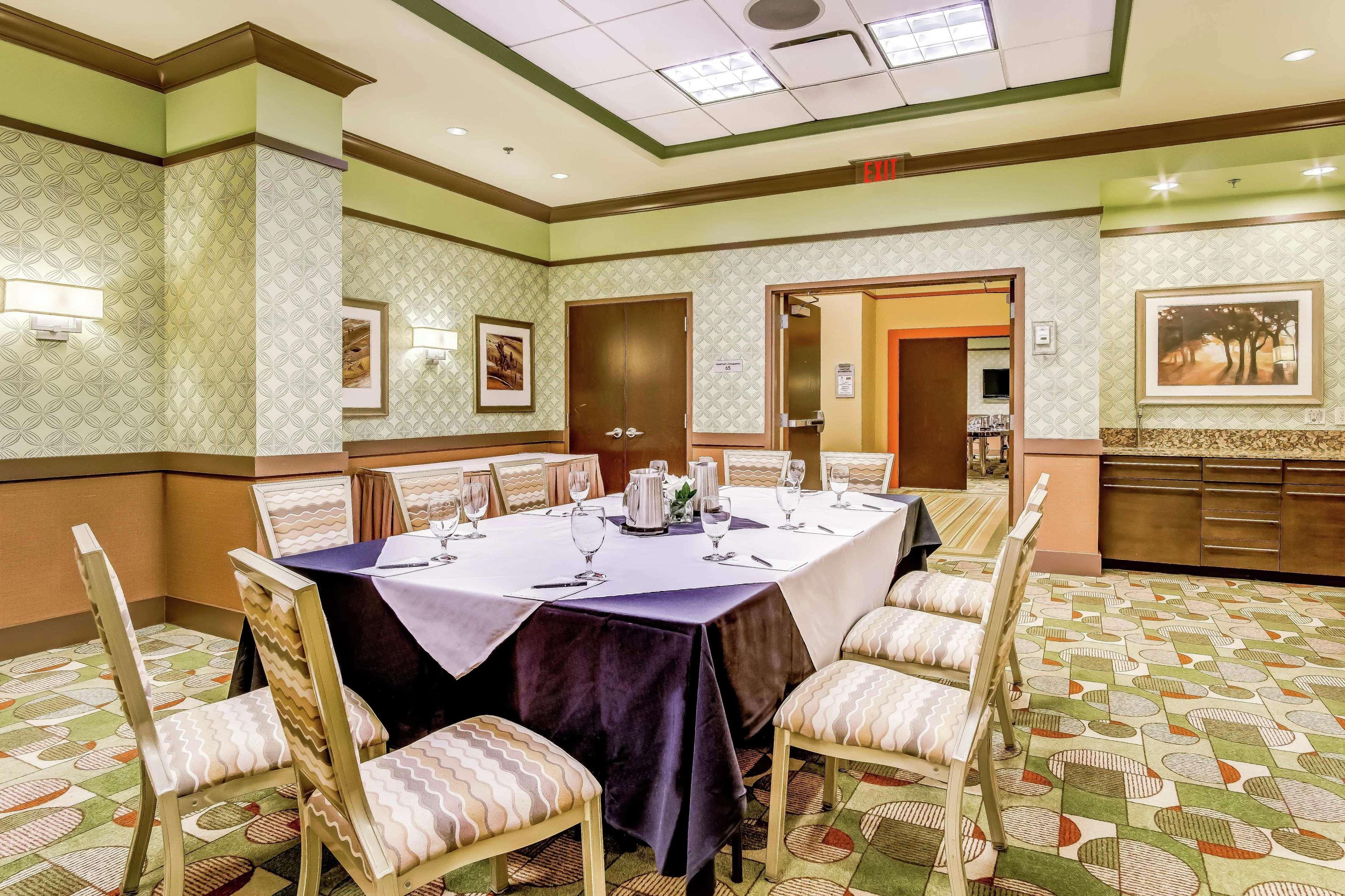 Embassy Suites Atlanta - Kennesaw Town Center Extérieur photo