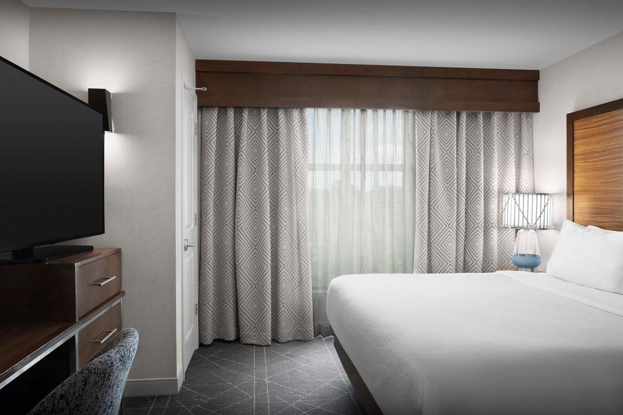 Embassy Suites Atlanta - Kennesaw Town Center Extérieur photo